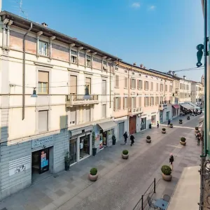 Piazza Garibaldi - Affitti Brevi Italia Appartamento Brescia